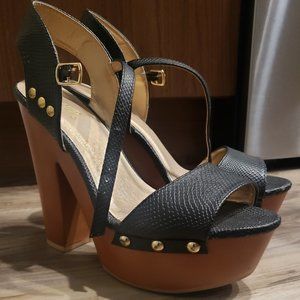 Qupid Black Wooden Platform Chunky Heel Sa…